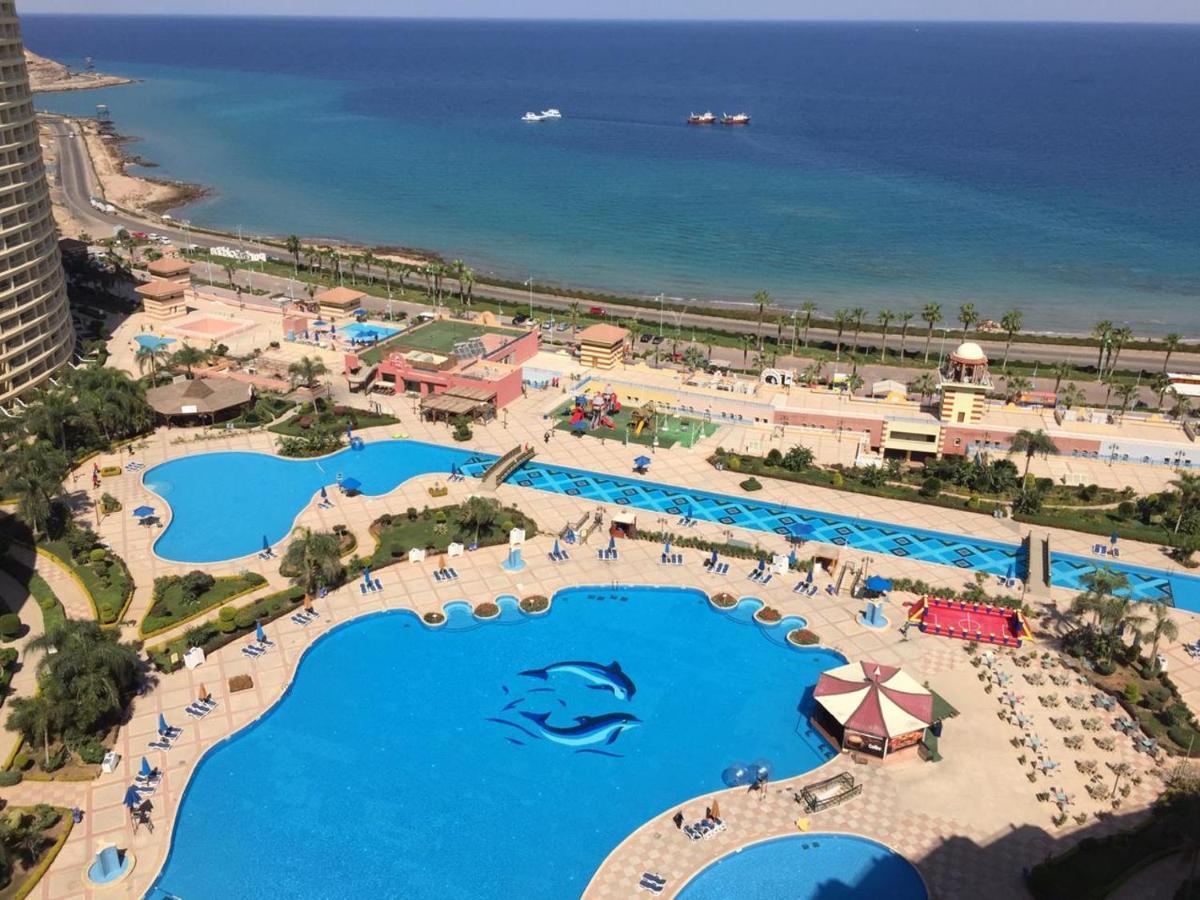 Porto Sokhna Pyramids Apartments With Sea View Families Only Айн-Сохна Экстерьер фото
